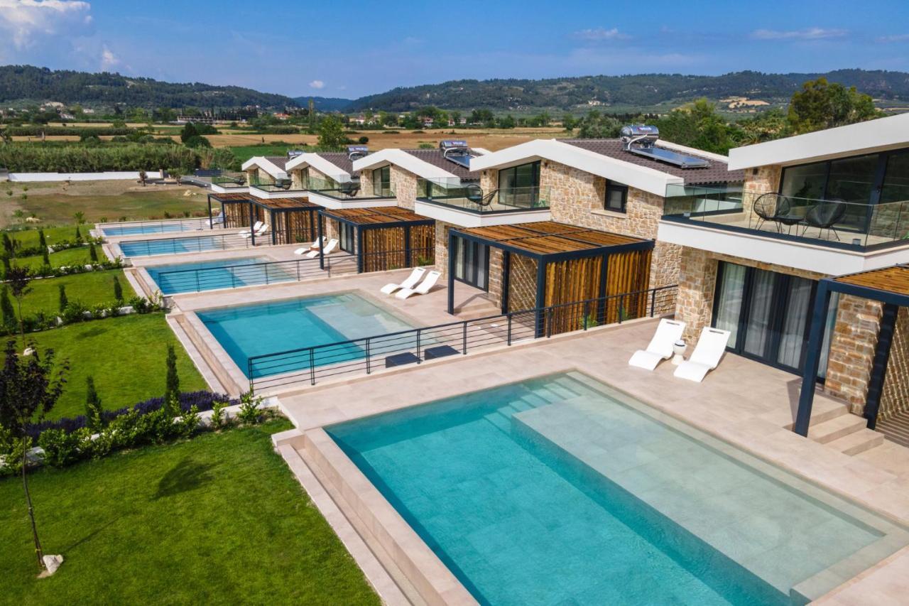 Five Senses Of Luxury Villa Kalandra Exterior foto